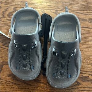 Falls Creek Gray Alligator Kids Sandals